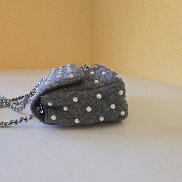 Michael Kors Sloan Small Quilted Wool Felt Pearl Embellished Chain Shoulder Bag - Picture 6 of 16